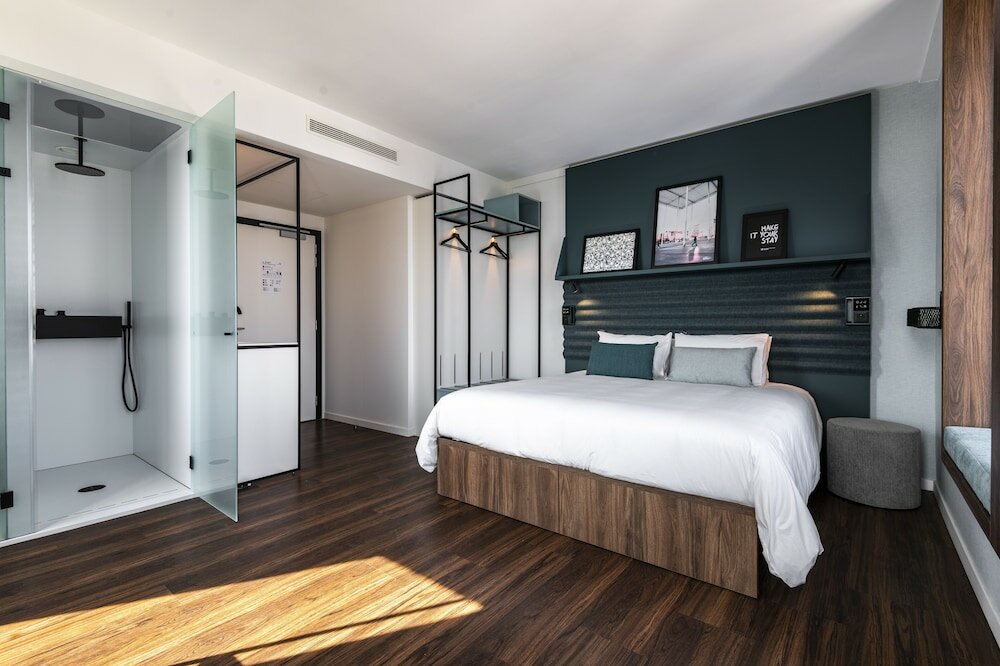 Фото A STAY Antwerp