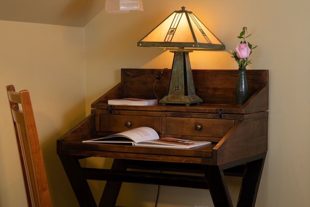 Фото Lake Pointe Inn