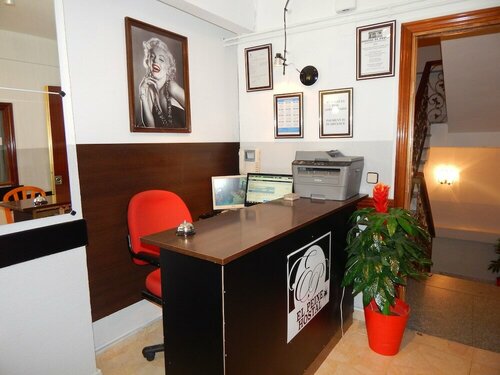 Гостиница Hostal El Peine в Торрехоне де Ардосе