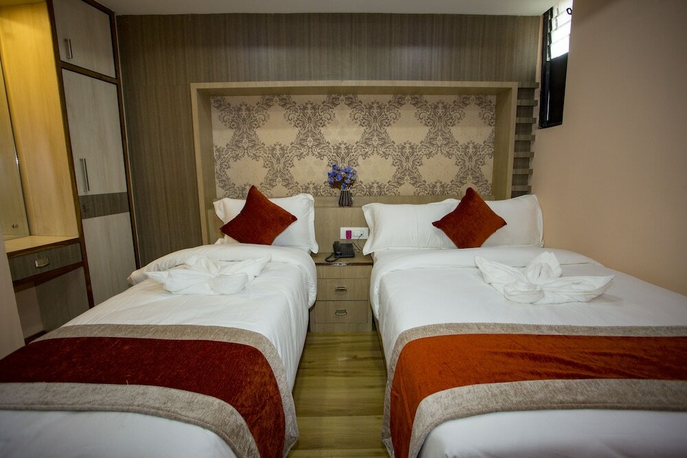 Фото Hotel Marinha