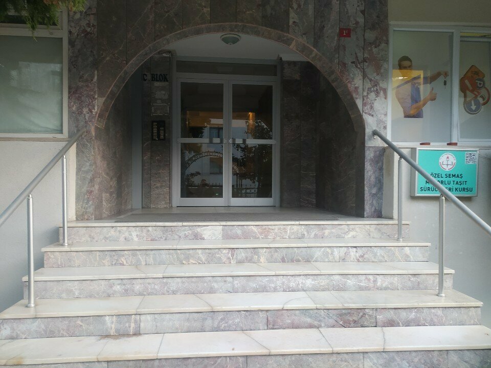 Foreign language courses Private Altunizade Foreign Language Course, Istanbul, photo