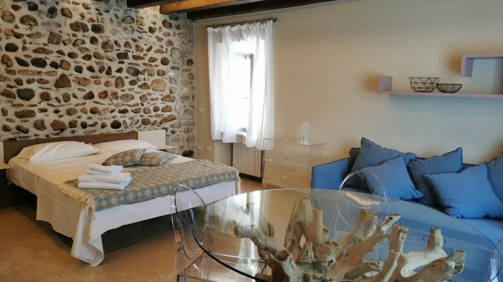 Фото Corte San Luca Apartments