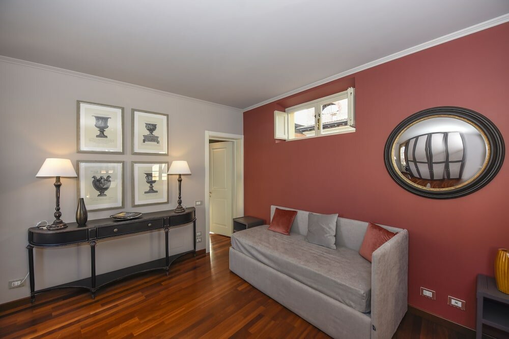 Фото The Tuscanian Hotel