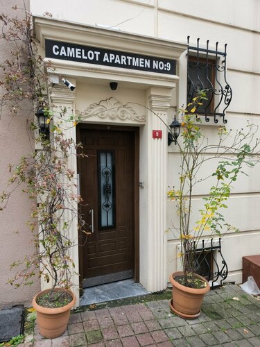 Camelot Apartment