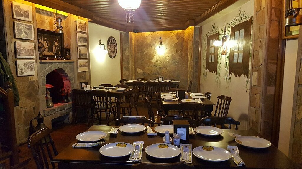 Cafe Merkez Pide Salonu, Ortahisar, photo