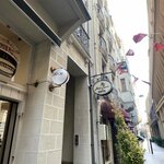 Giraffe Pera (İstanbul, Beyoğlu, Asmalı Mescit Mah., Meşrutiyet Cad., 78), short-term housing rental