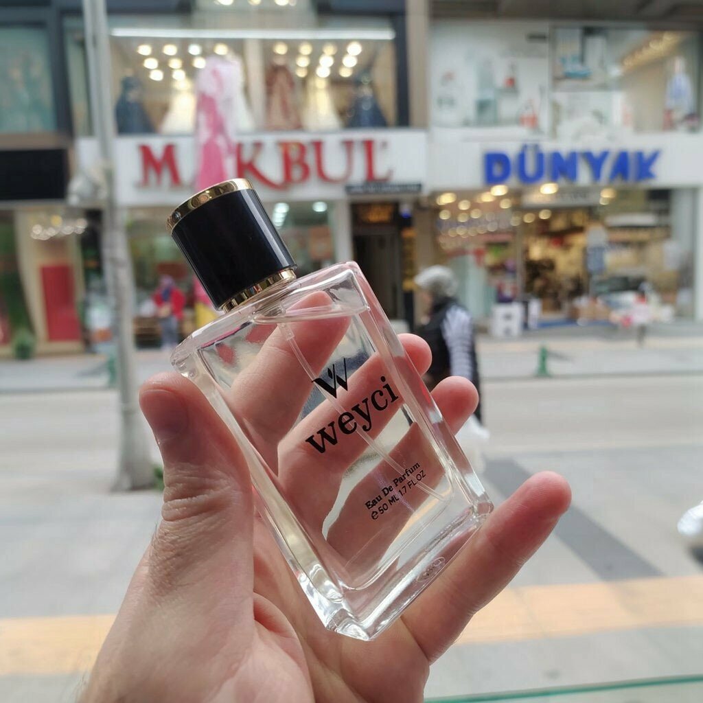 Perfume and cosmetics shop Weyci Perfume, Izmit, photo
