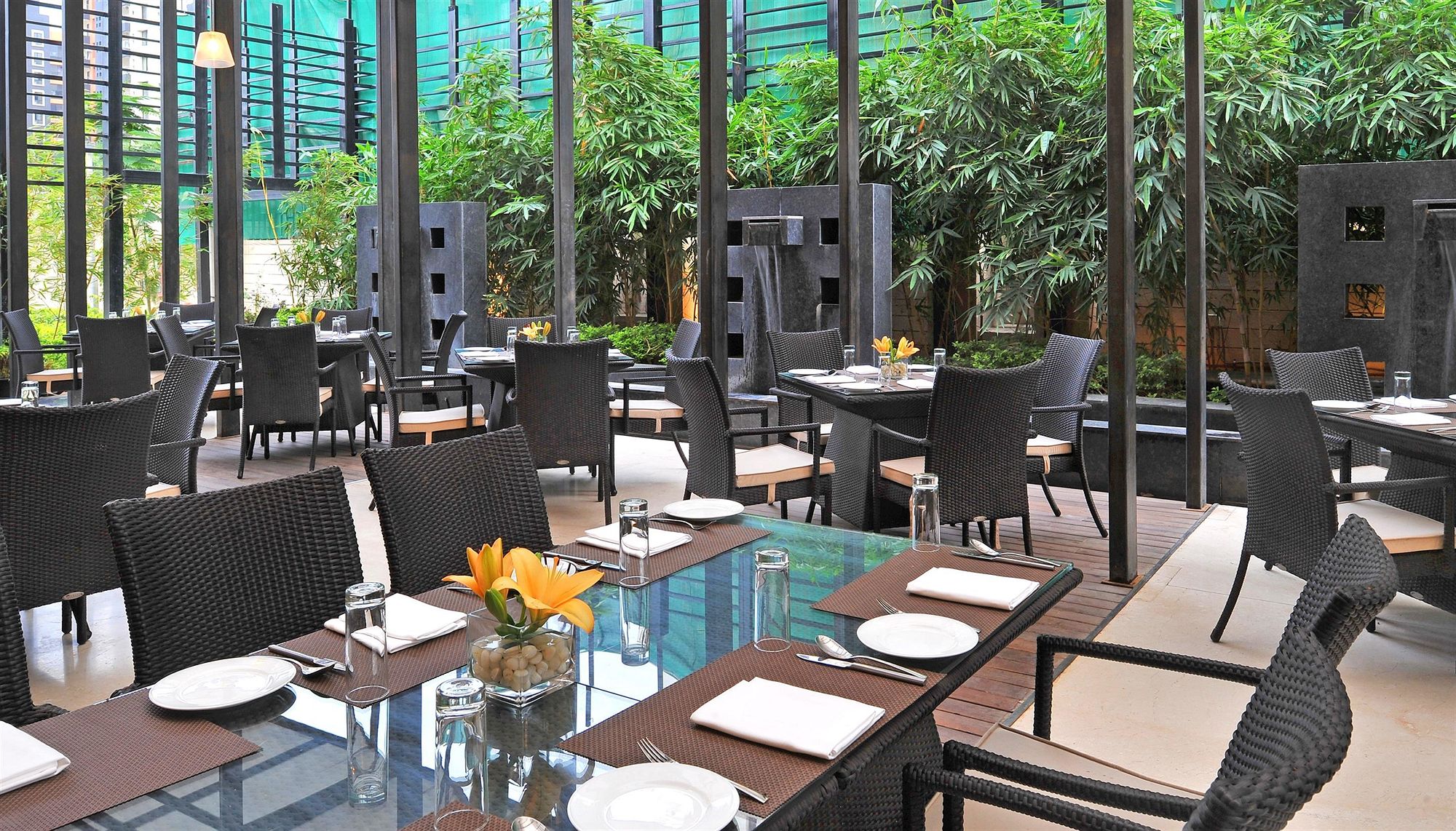 Фото Four Points by Sheraton Hotel & Serviced Apartments, Pune