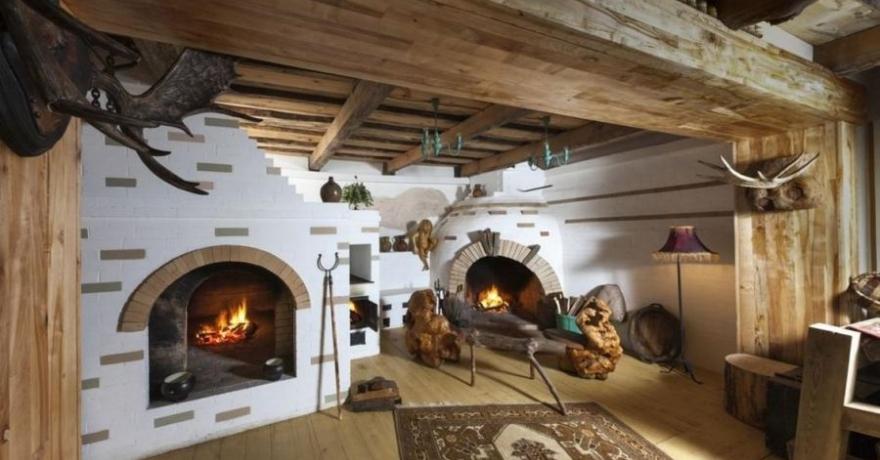 Фото Каморка с Лежанкой у окна