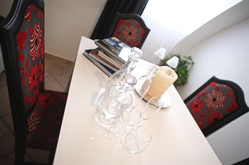 Фото The Queen Luxury Apartments - Villa Gemma