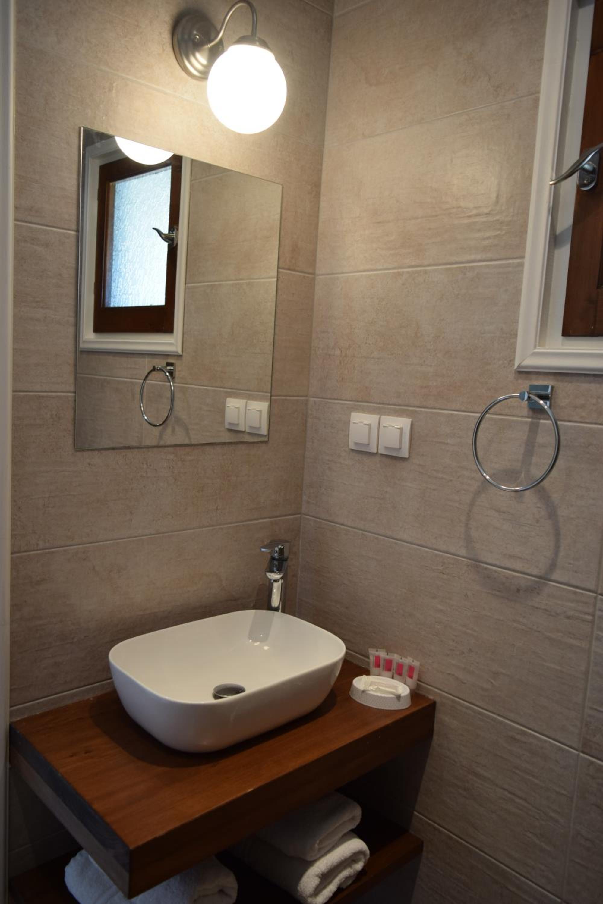 Фото Marina Boutique Hotel