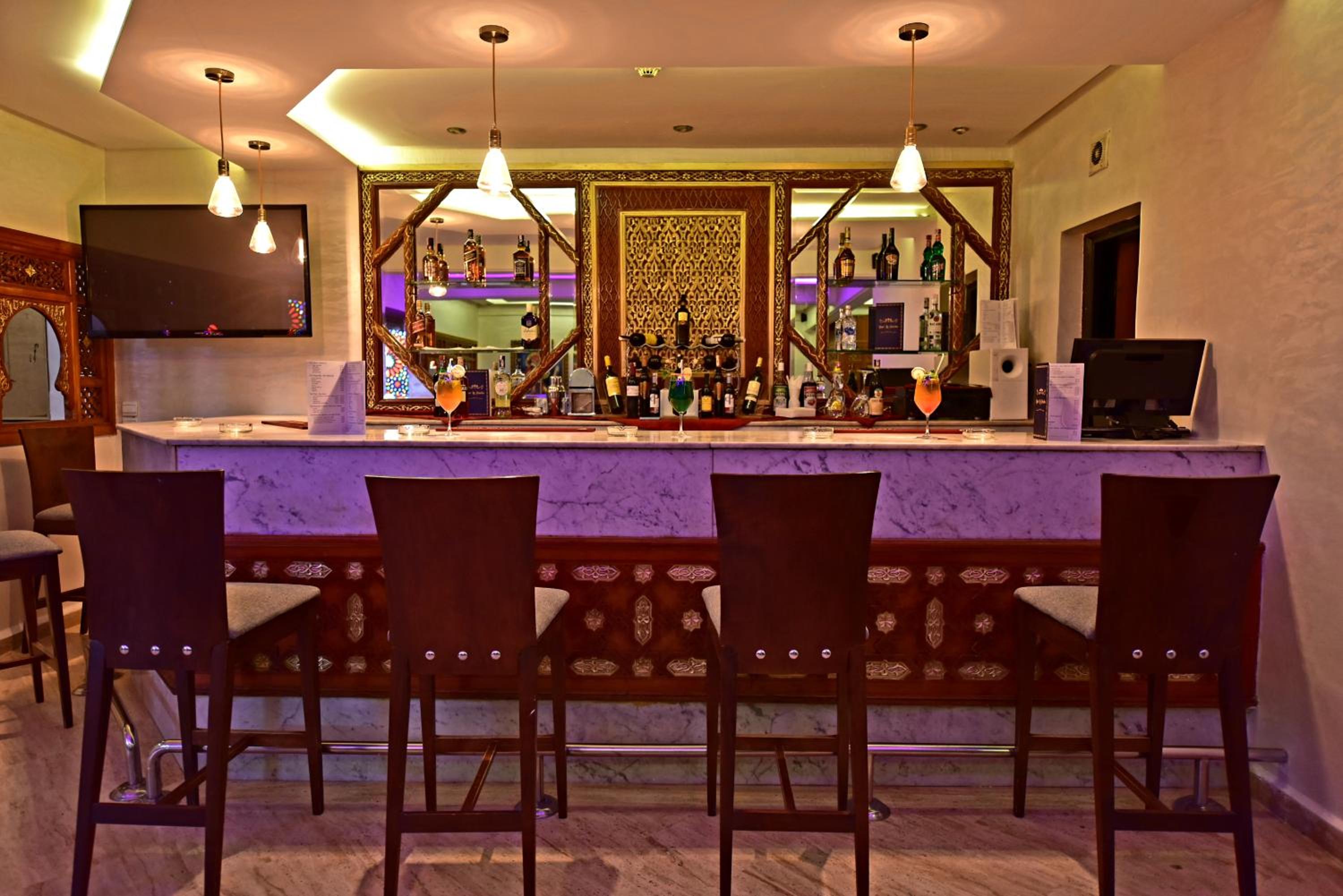 Фото Hôtel Fes Inn & SPA