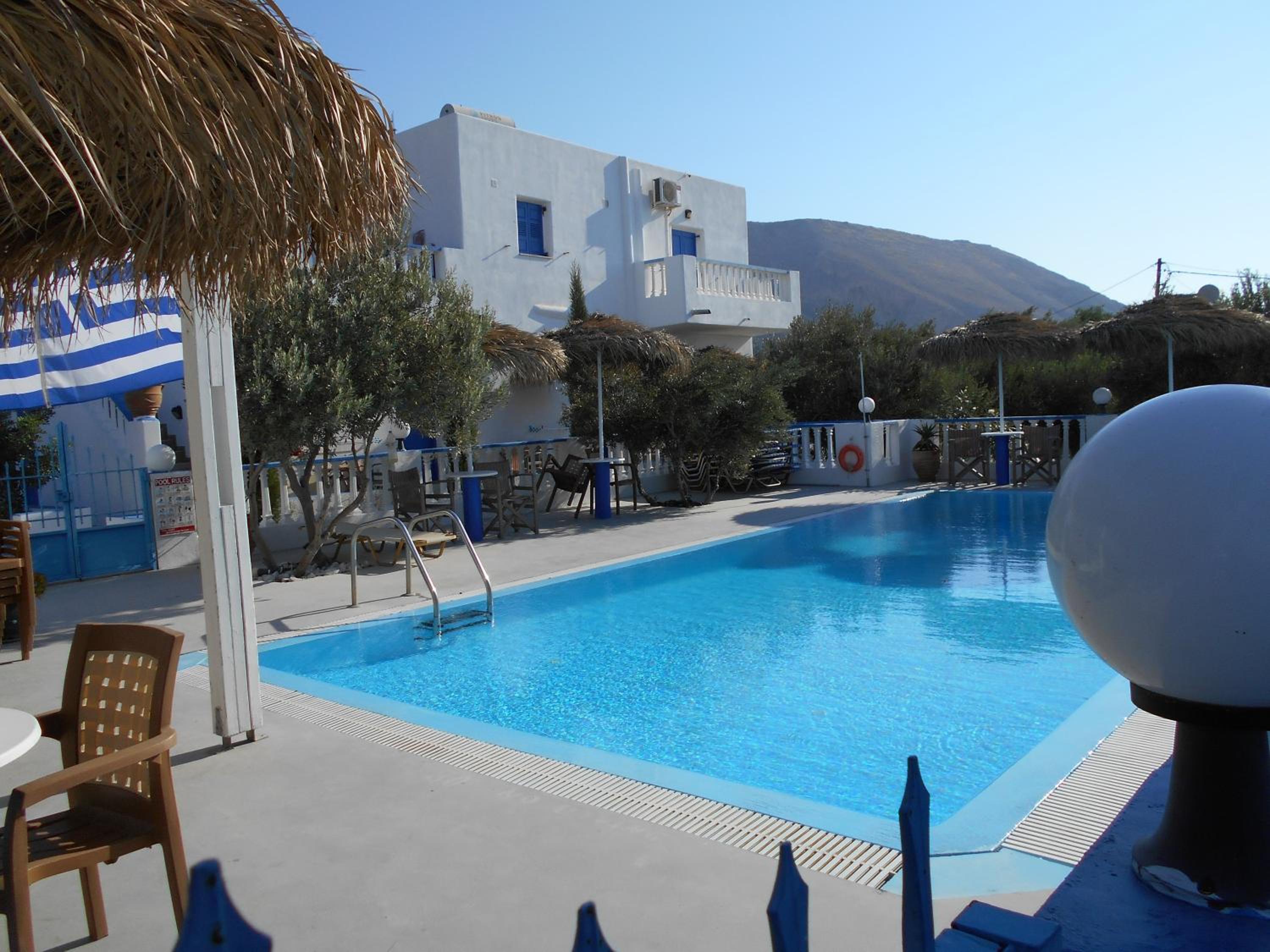 Фото Studios Apartments Kapetanios