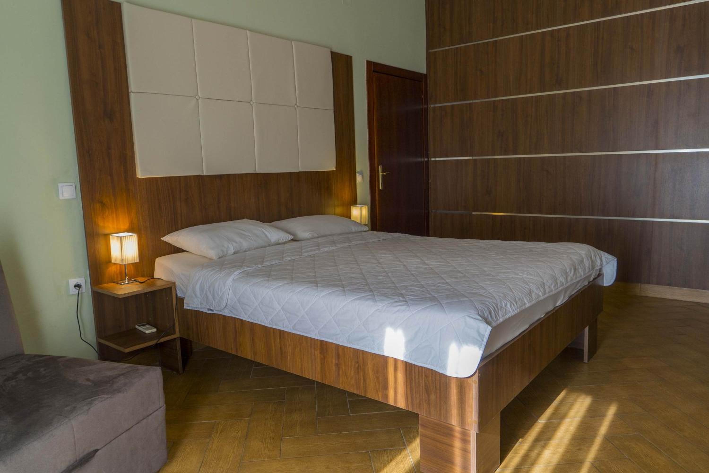 Фото Апартаменты Nilaj