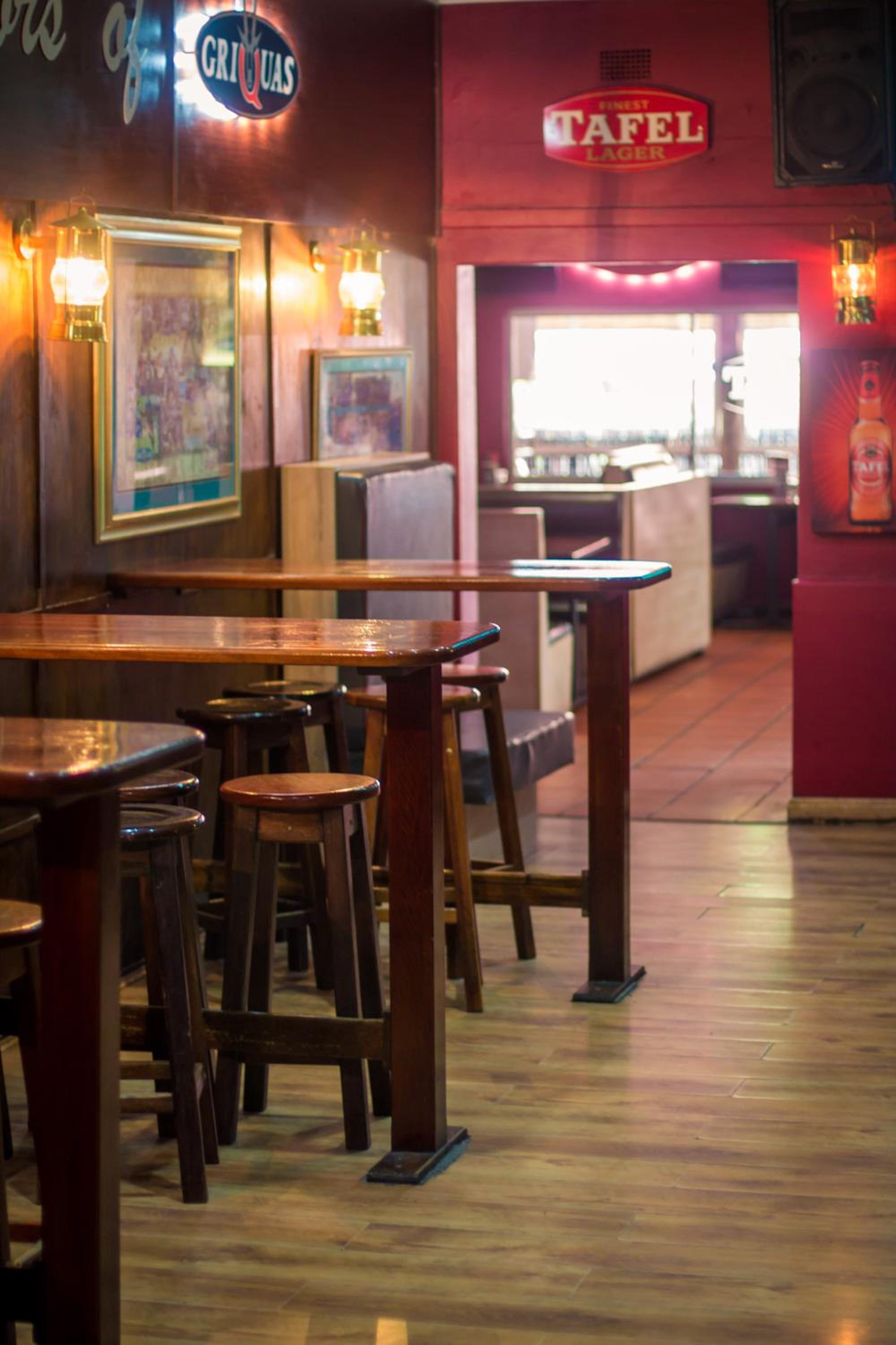 Фото Horseshoe Inn