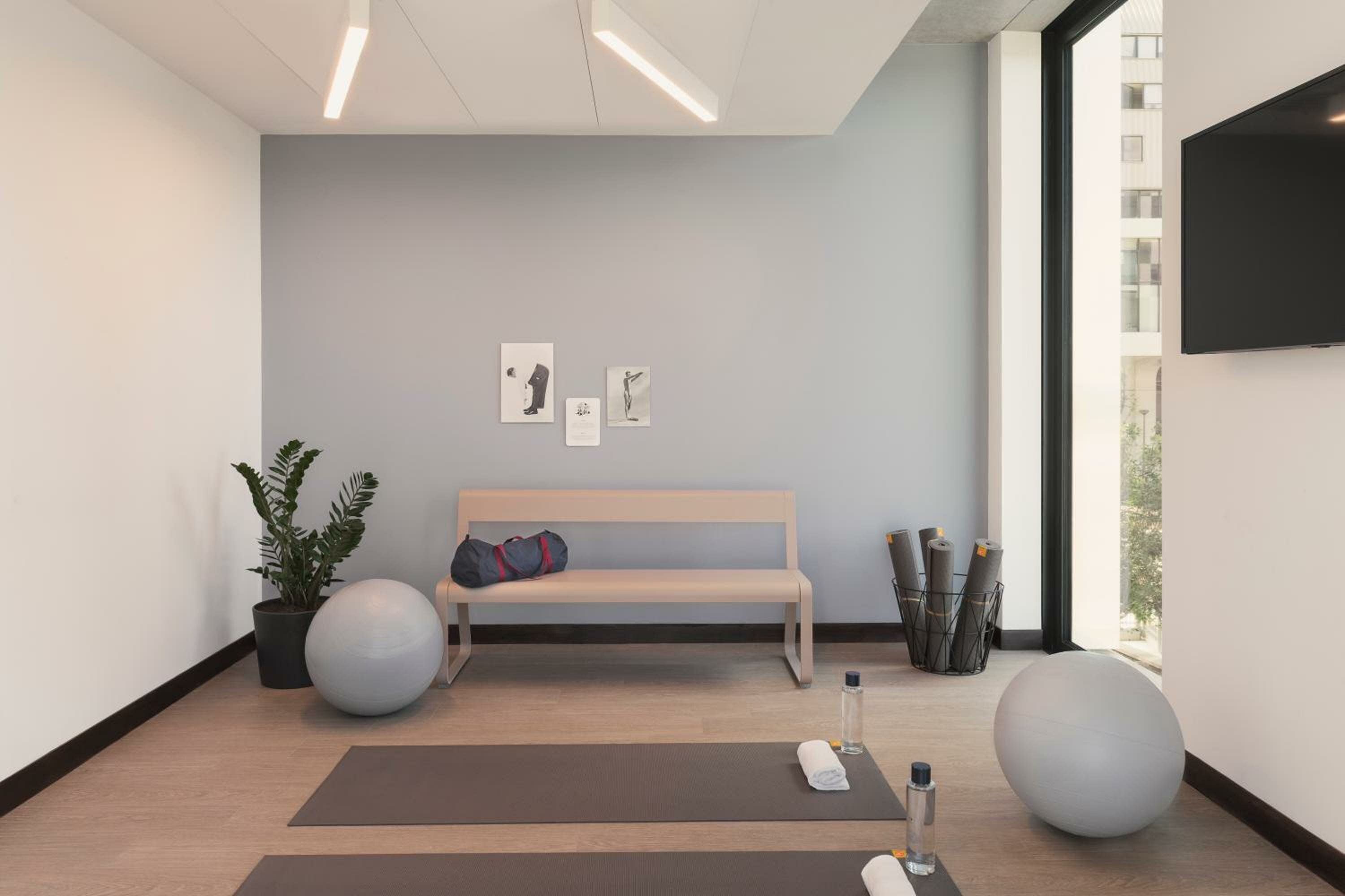 Фото Okko Hotels Paris la Défense