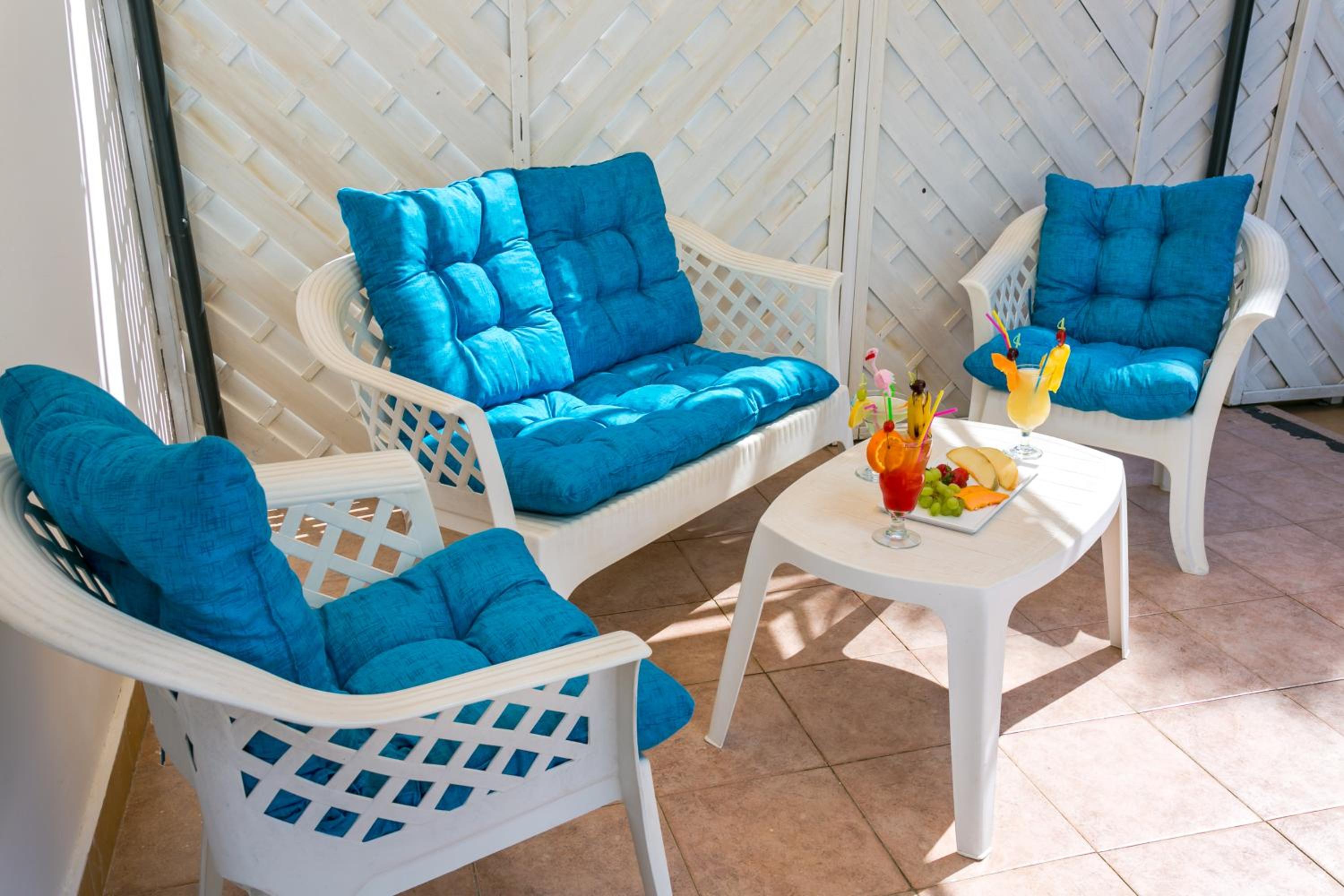 Фото Fitos Inn Guest House