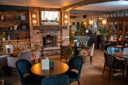 Гостиница Riverside Hotel Branston by Greene King Inns
