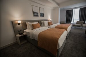 Dovvhotel (İzmir, Gaziemir, Akcay Avenue, 215B), hotel