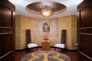 Гостиница Kempinski Hotel Gold Coast City