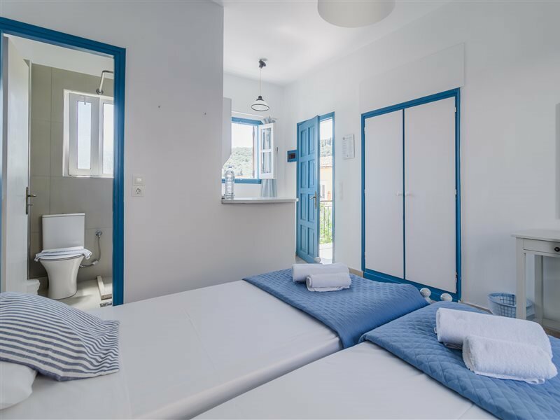 Фото Sunflower Apartments