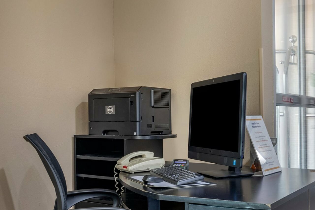 Фото Comfort Suites Plano - Dallas North