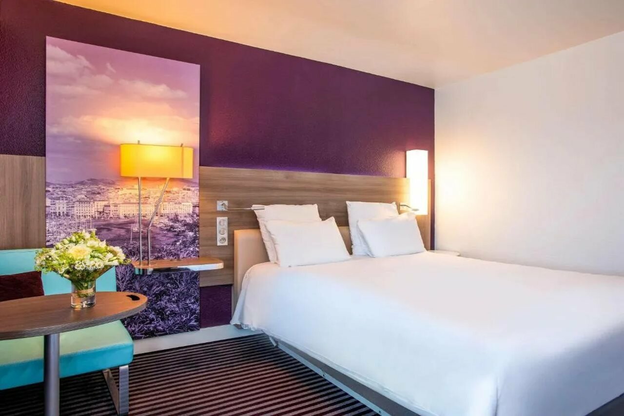 Фото Mercure Marseille Centre Vieux Port