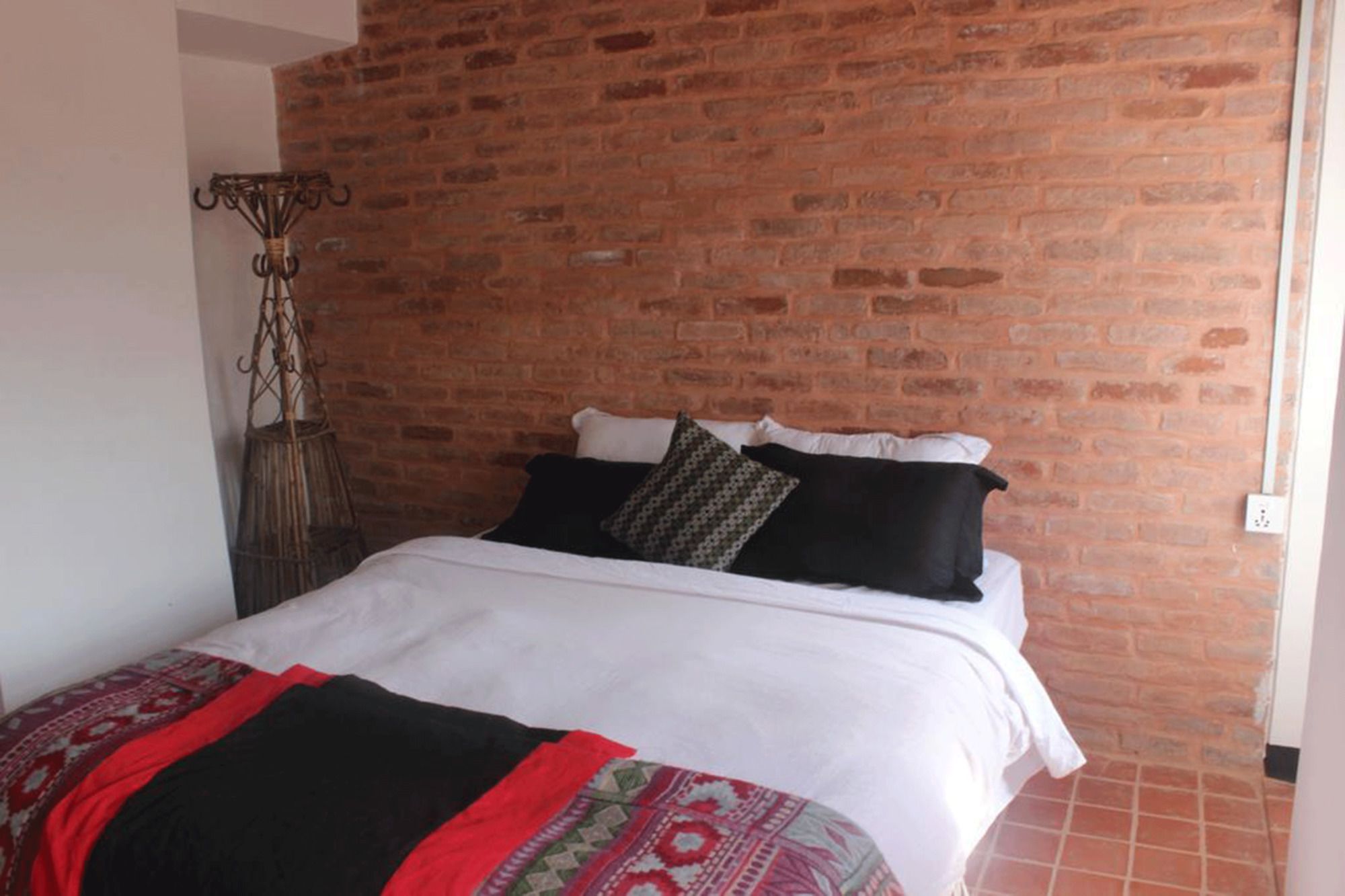 Фото Lumbini Heritage Home