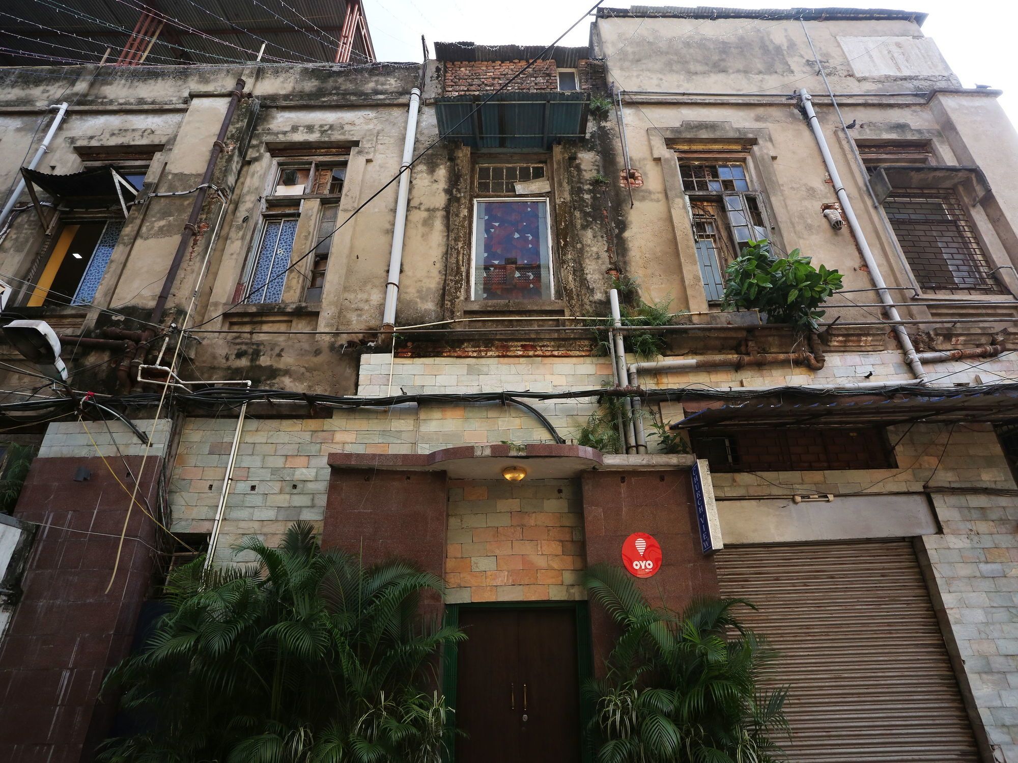 Фото Oyo 5048 Church View