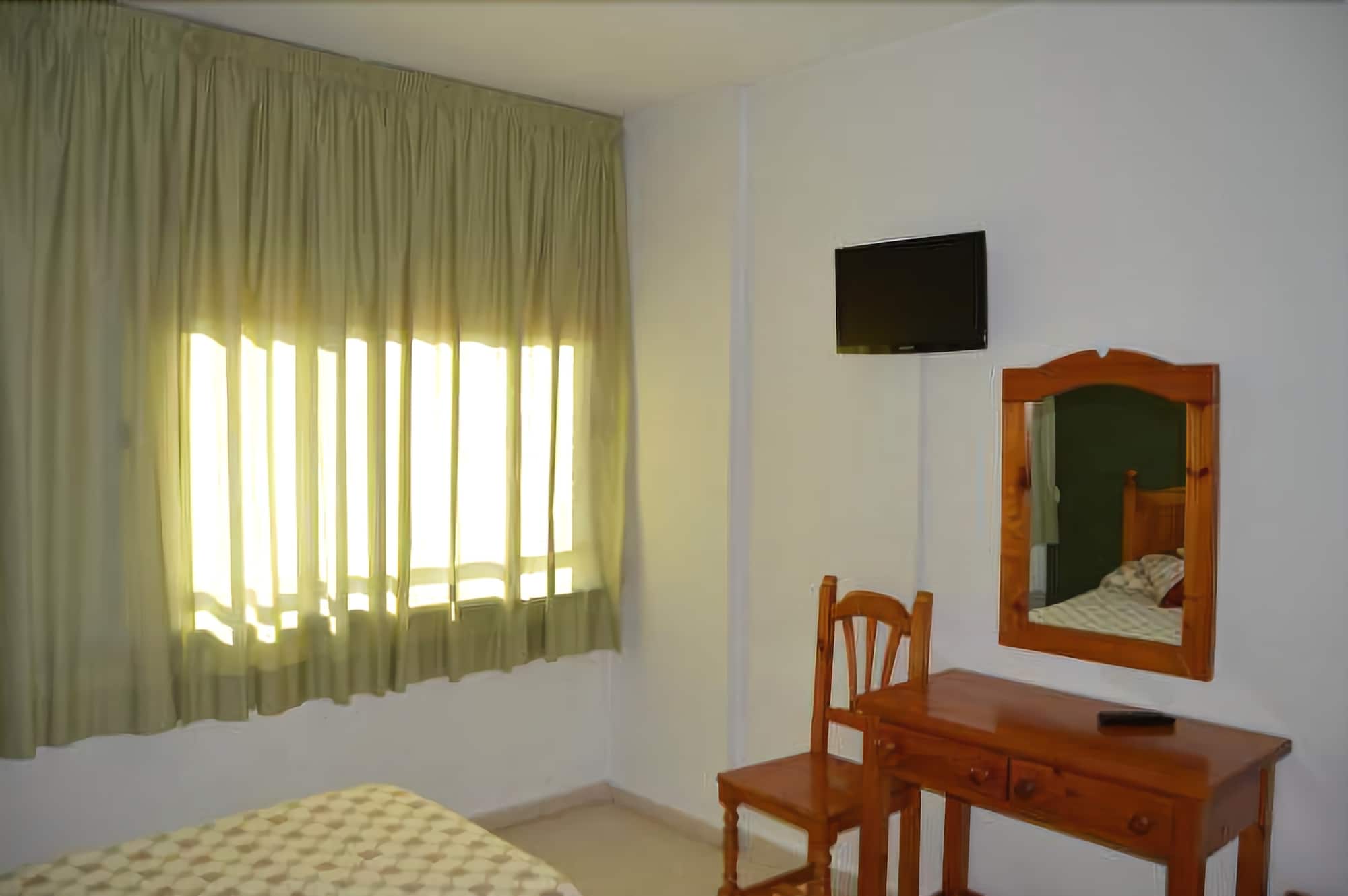 Фото Hotel Costa Andaluza