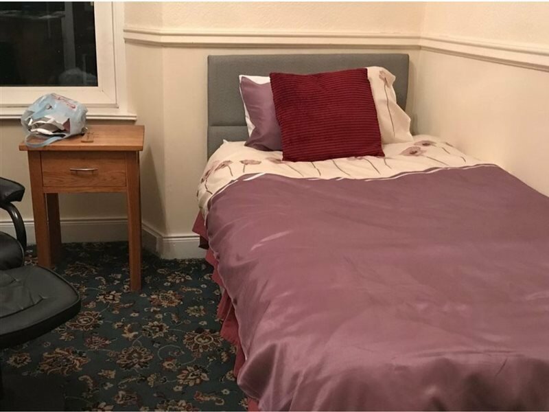 Фото Oyo Cedar Villa Guest House