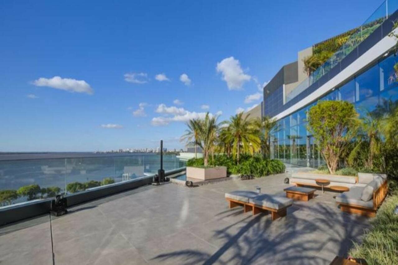 Фото DoubleTree by Hilton Porto Alegre