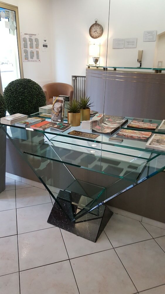 Фото Отель Escurial