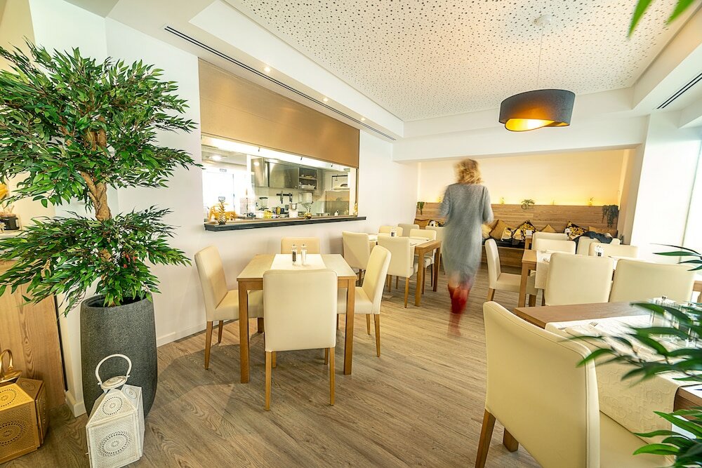 Фото Hotel The Sky – Adults Only