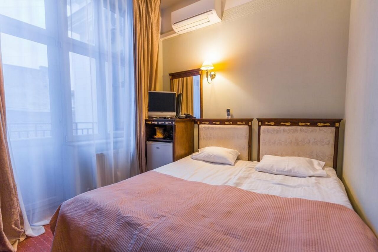 Фото Отель Garden Palace