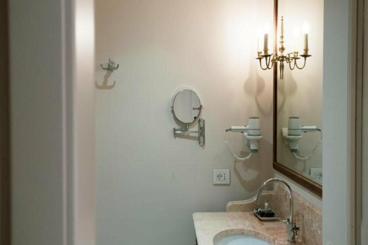 Фото Ebel Boutique Hotel