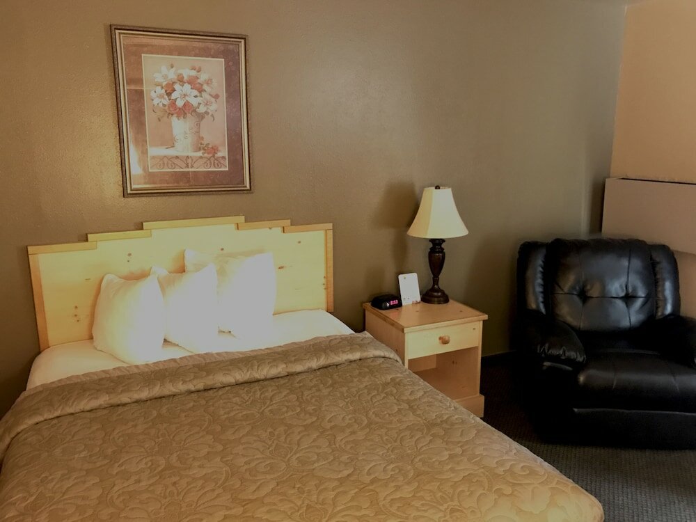 Фото Super 8 by Wyndham Moscow Pullman