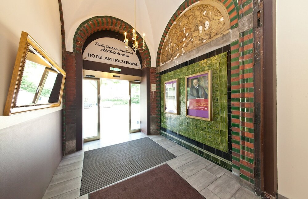 Фото Novum Hotel Holstenwall Hamburg Neustadt