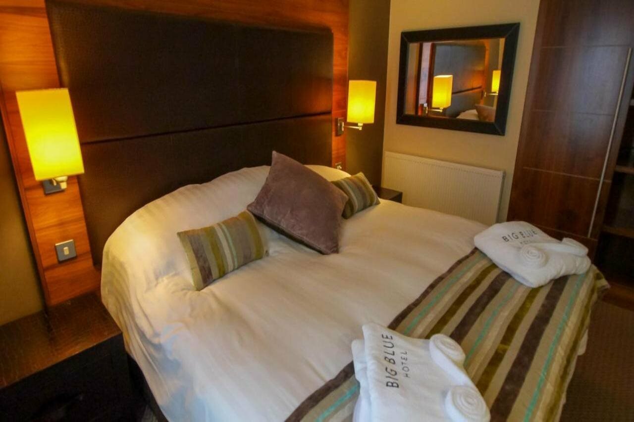 Фото Big Blue Hotel