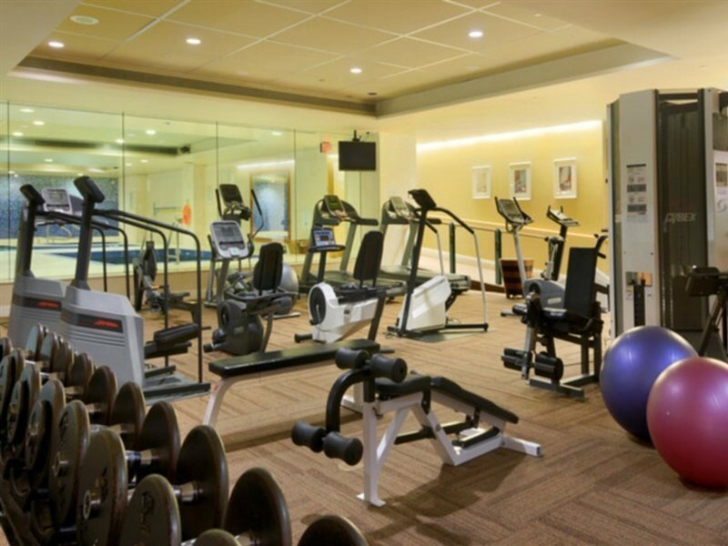 Фото Fairmont Vancouver Airport