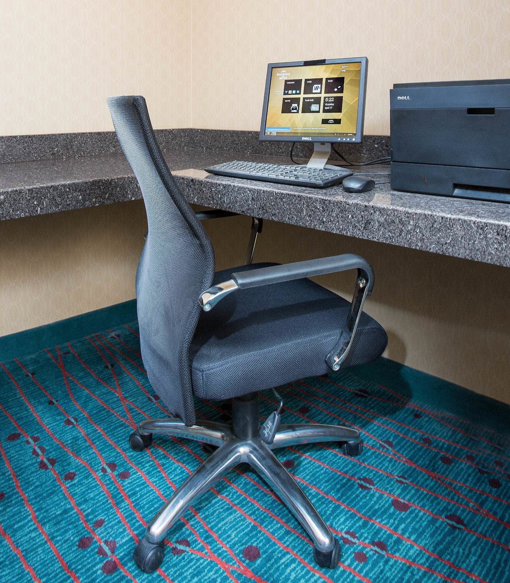 Фото Residence Inn by Marriott Topeka