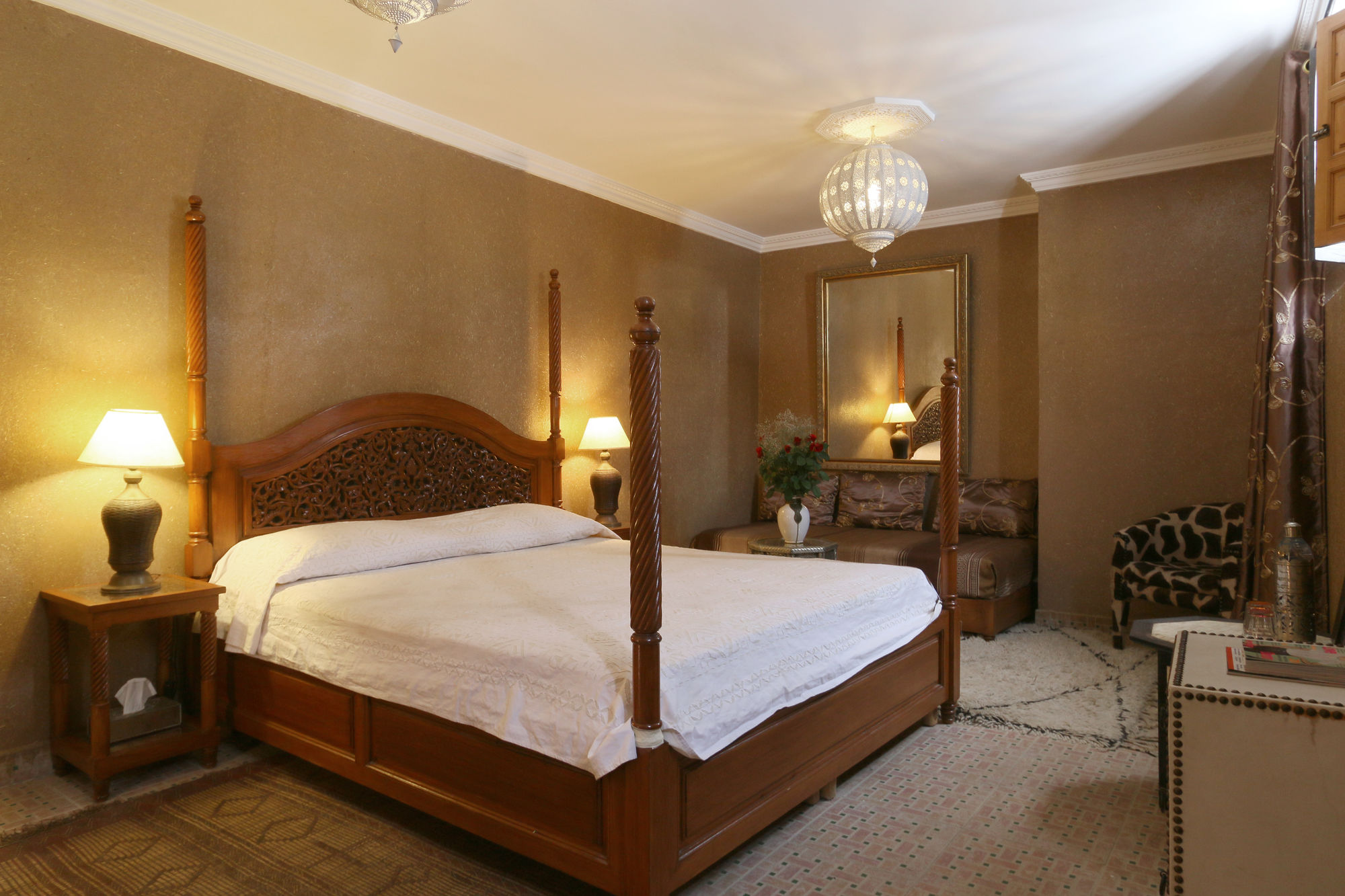 Фото Riad Karmela