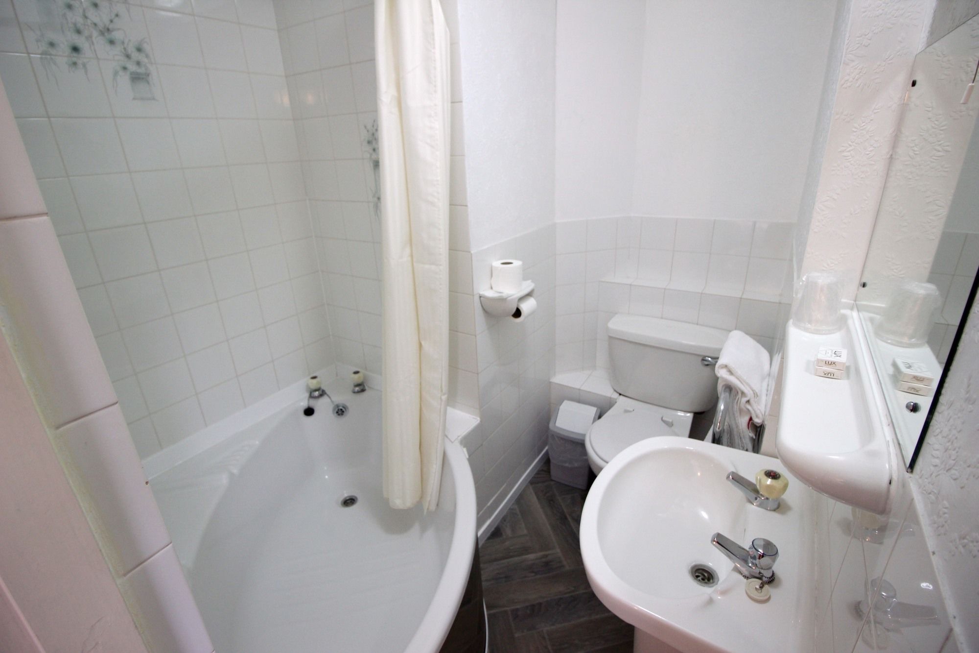 Фото The Headlands Hotel