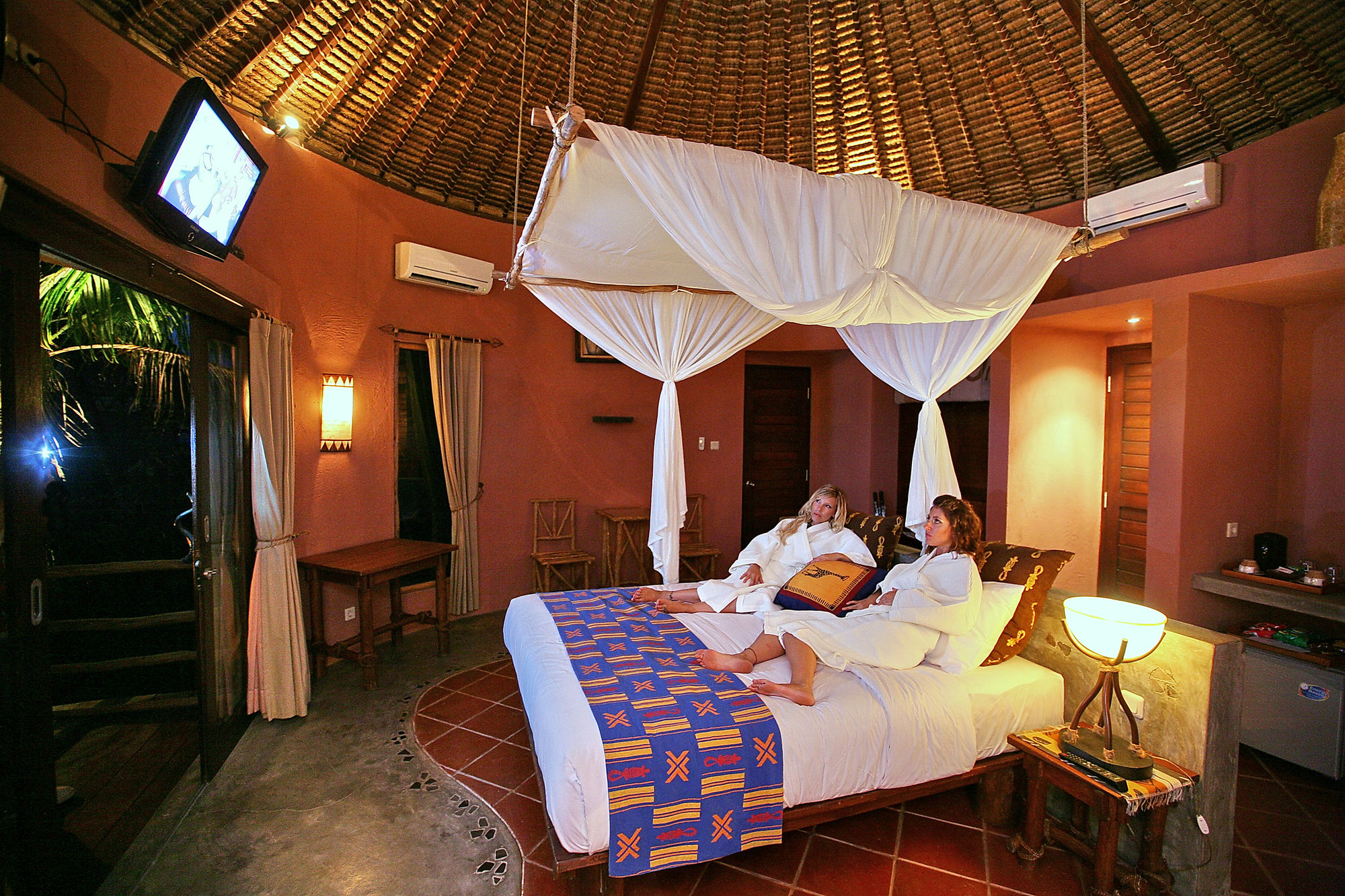 Фото Mara River Safari Lodge