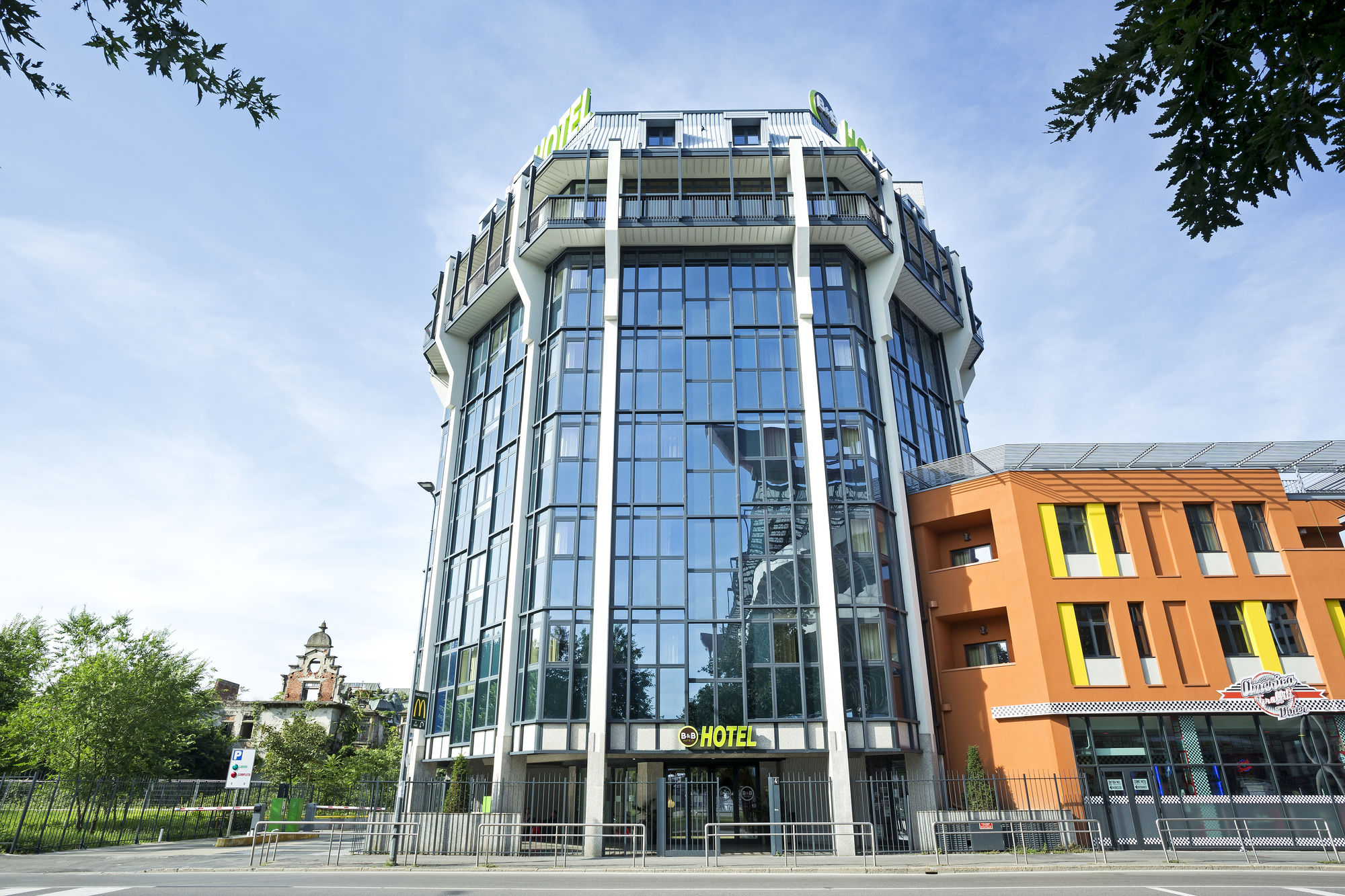Фото B&b Hotel Milano San Siro