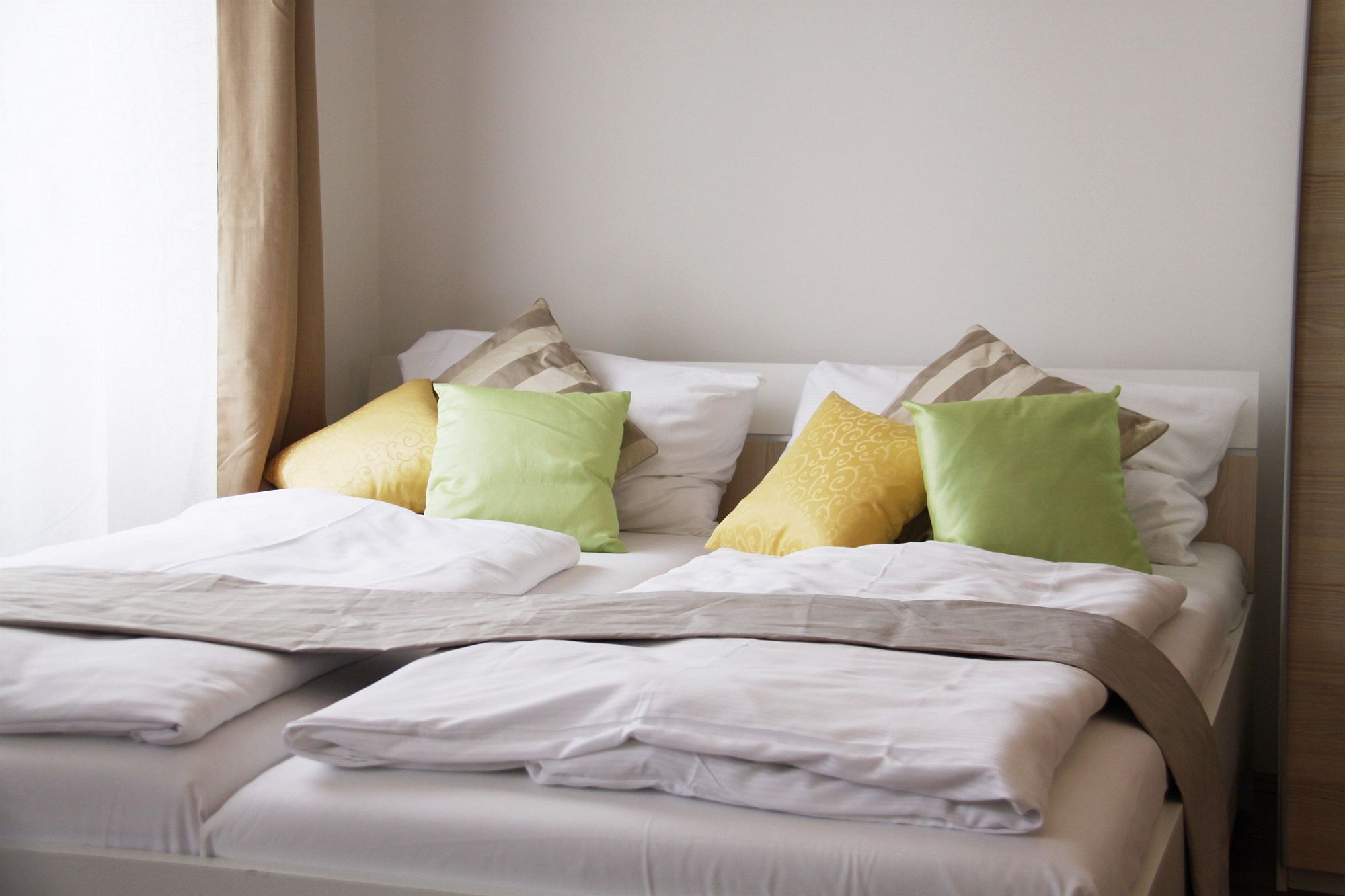 Фото Vienna Star Apartments Troststrasse