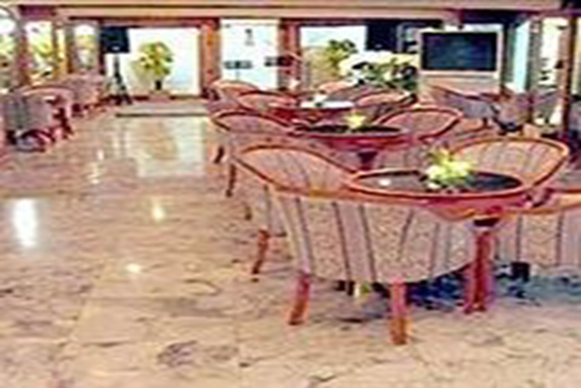 Фото Pj Watergate Hotel