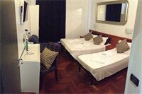 Фото The Place in Rome