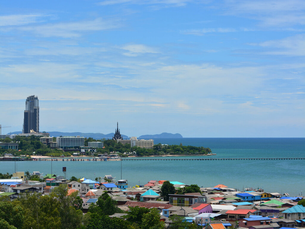 Hotel Ruenthip Residence Pattaya, Pattaya, photo