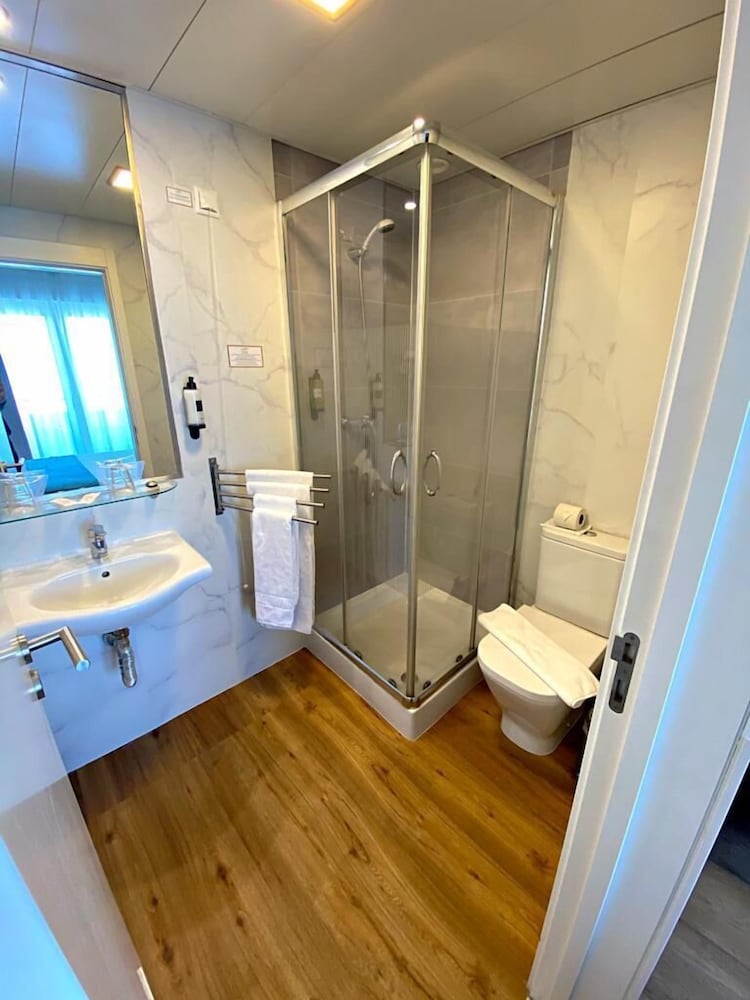 Фото Lisbon City Hotel